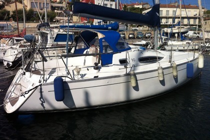 Noleggio Barca a vela KIRIE - FEELING FEELING 30 Marsiglia