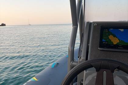 Verhuur RIB Highfield Patrol 660 "Route du Rhum" Dinard