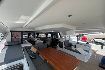Verhuur Catamaran Fountaine Pajot Fountaine Pajot Aura 51 - 5 + 1 cab. Trogir