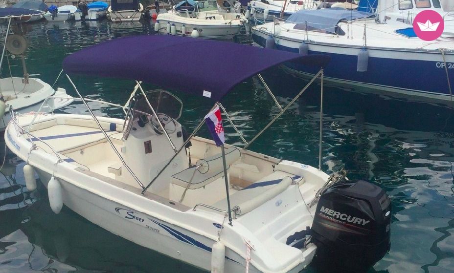Bateau à moteur SAVER 540 40cv 2