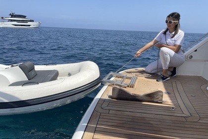 Hyra båt Motorbåt Fairline Squadron 58 Santa Pola