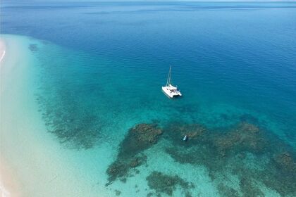 Charter Catamaran jaguar 41' Nosy Be