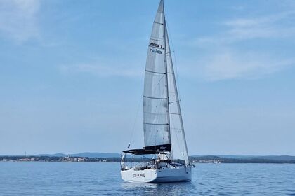 Hire Sailboat Elan Elan E4 Zadar