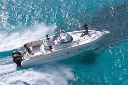 Charter Motorboat Capelli Cap 32 Wa Ibiza