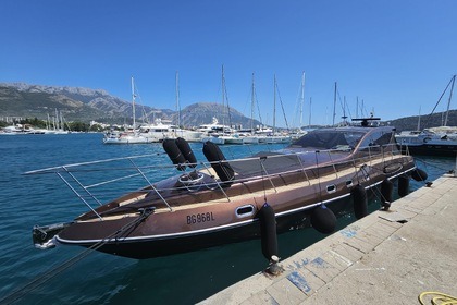 Location Bateau à moteur Goldsmith Luxury 17m Prčanj