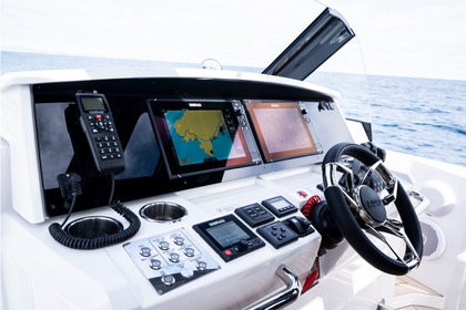 A GLAMOROUS APPEARANCE