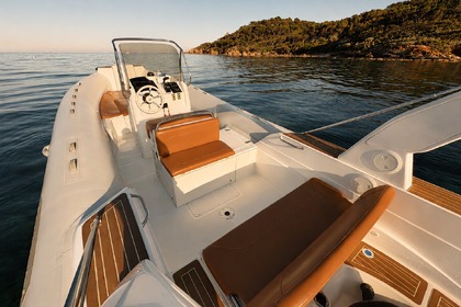 Verhuur RIB CAPELLI Tempest 770 Luxe Le Lavandou