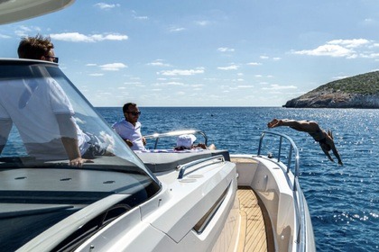 Nimbus 12m Sport Yacht