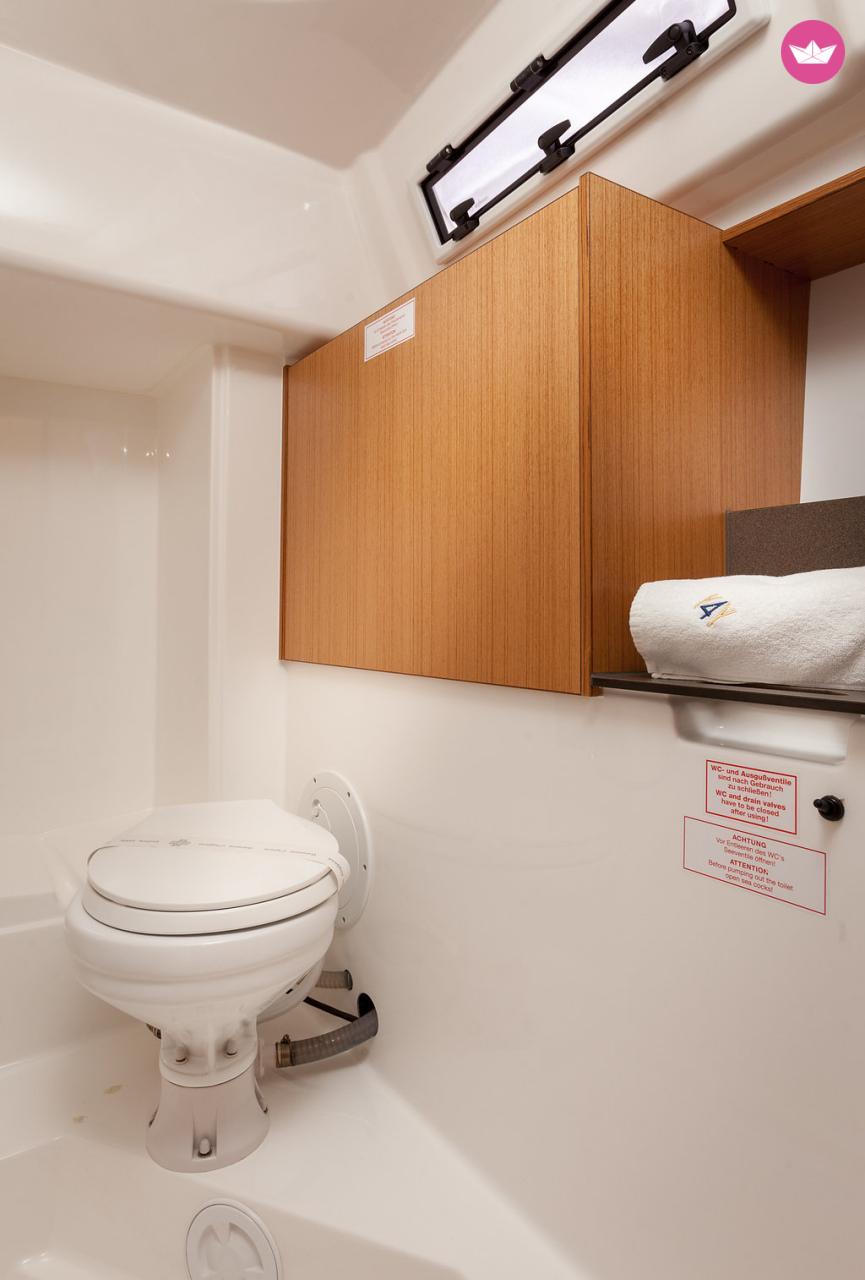 Noleggio Bavaria Easy 9.7