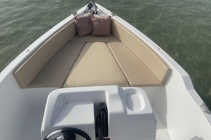 PB22 NO LICENSE BOAT