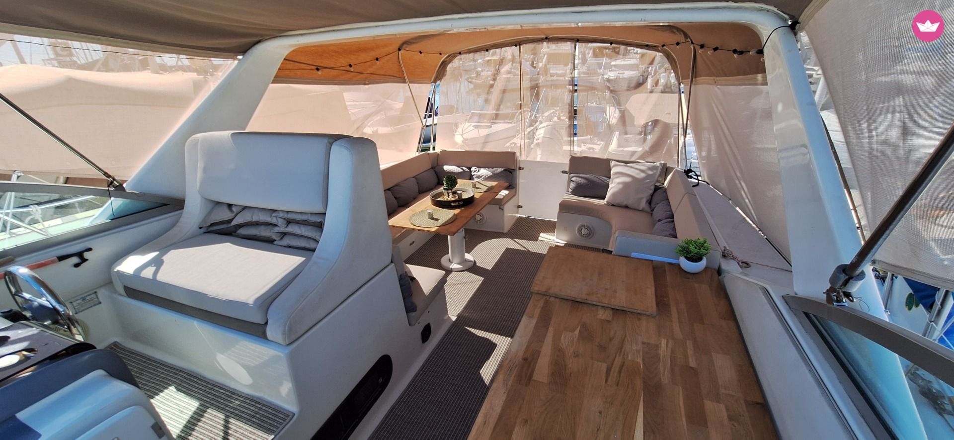 Chris Craft Express 32