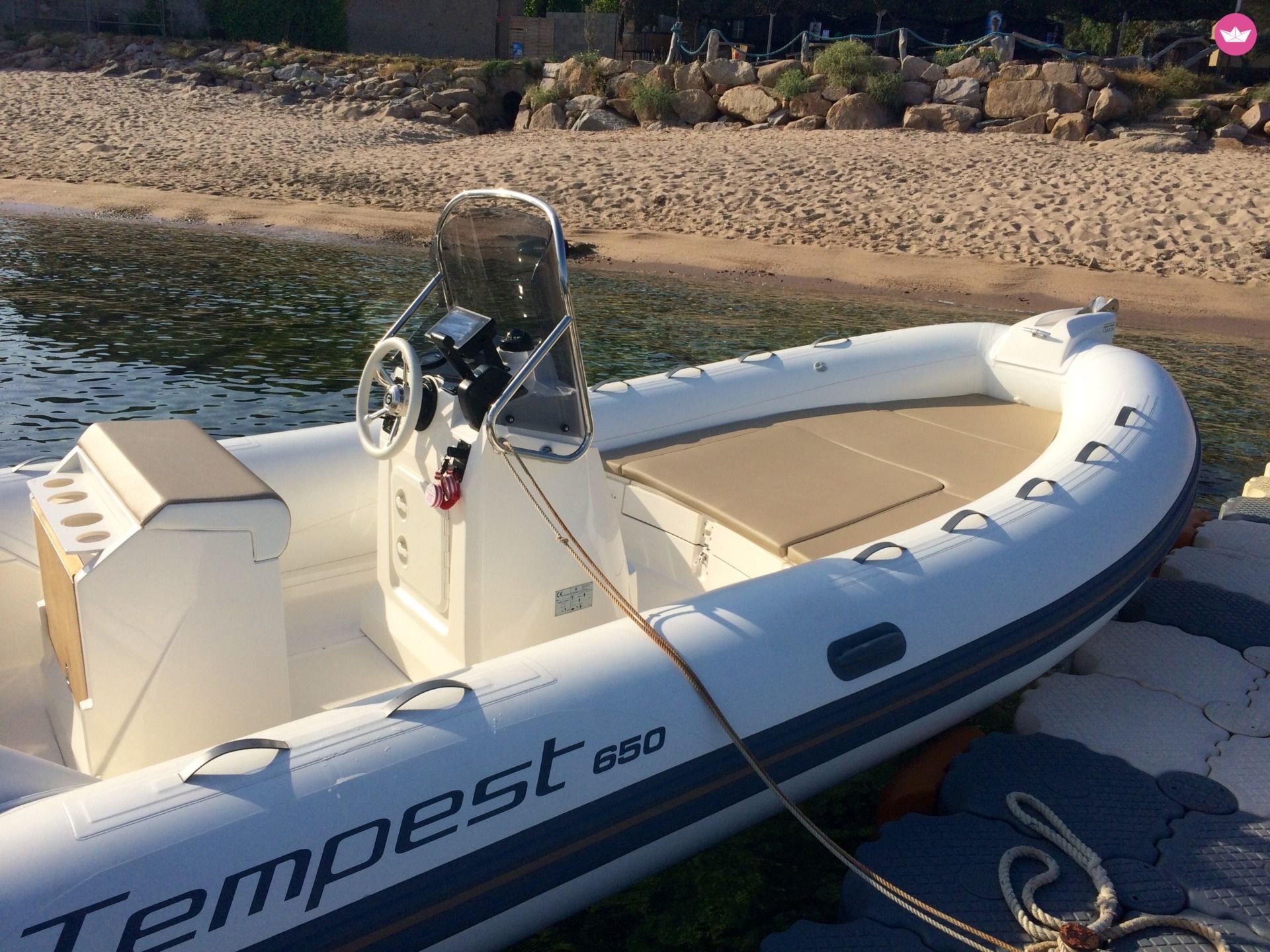 Semi-rigide CAPELLI tempest 650 150cv 2