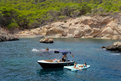 RENT A BOAT - No LICENSE - MARION 500 WITH SOLARIUM