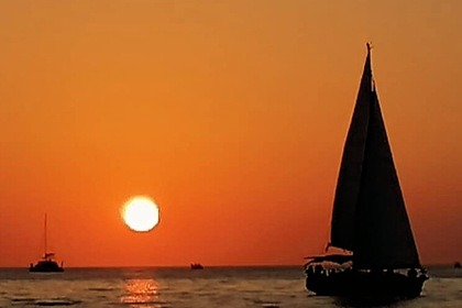 Sail the Aegean in Style: Beneteau Cyclades 43.3 in Santorini