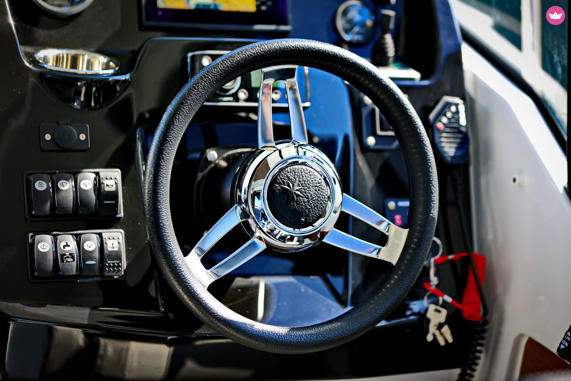 Motorboat Jeanneau 795  