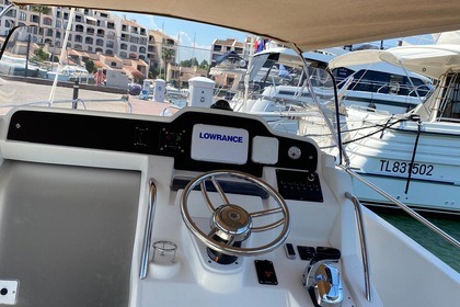 Location Bateau à moteur Jeanneau Cap Camarat 7.55 Saint-Tropez