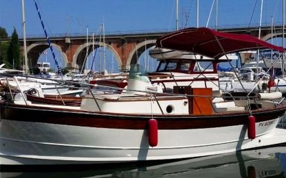 Location Bateau à moteur Knort Semi Cabin 32 Esbarjo Théoule-sur-Mer