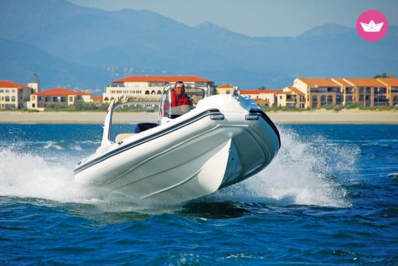 Semi-rigide Nuova Jolly Black Fin 25 Elegance 300cv 2