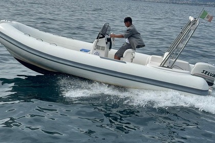 Noleggio Barca senza patente  Selva 5.70 . Castellammare di Stabia