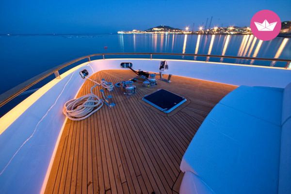 Rizzardi Italcraft à Bonifacio à louer