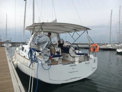 Alquiler Velero Beneteau Oceanis 38 Saint-Florent