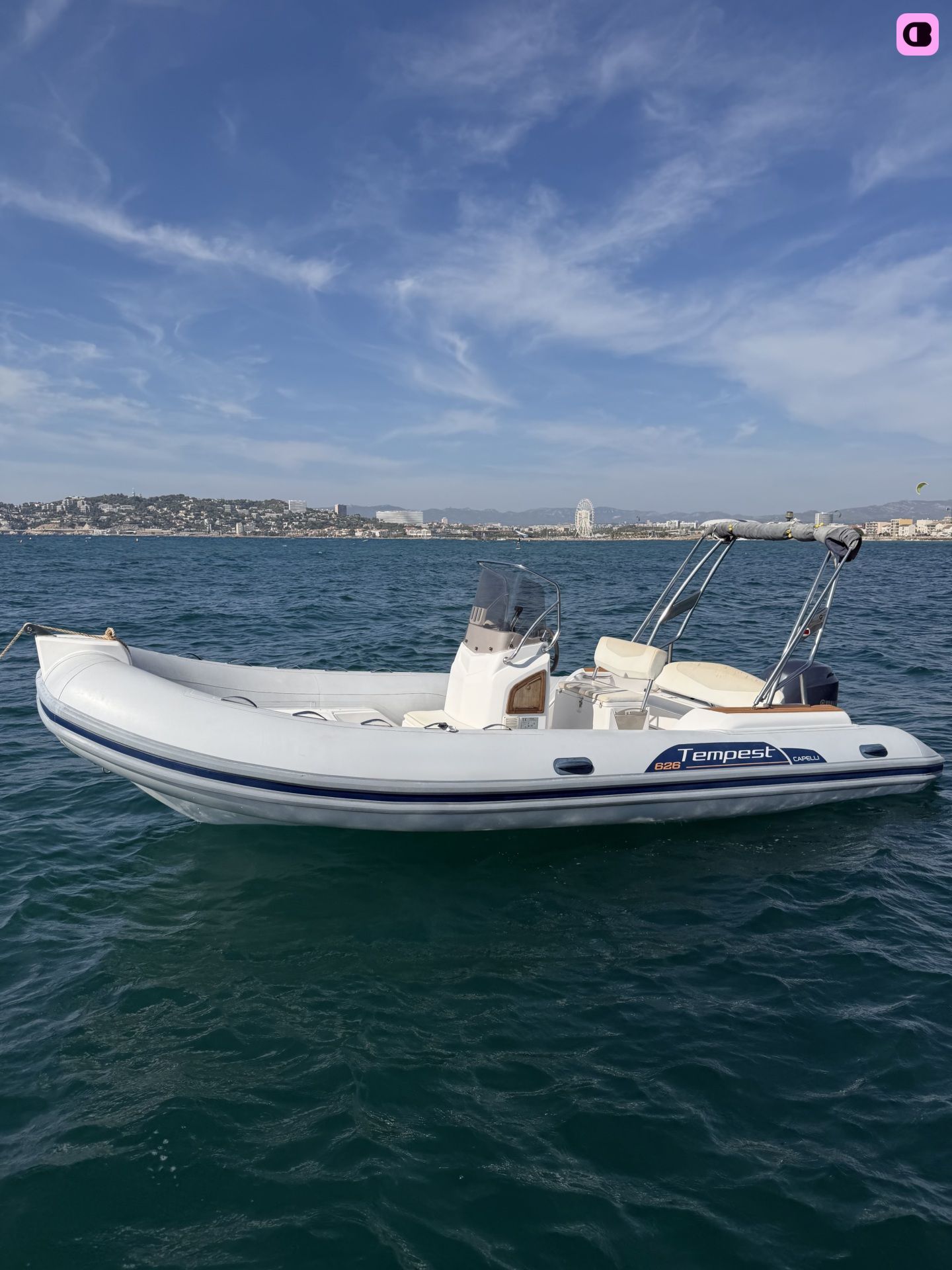 Semi-rigide Capelli Tempest 626 115cv 3