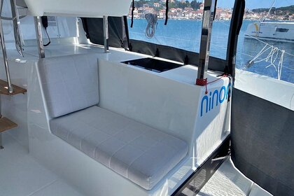 Verhuur Catamaran Fountaine Pajot Fountaine Pajot Isla 40 - 3 cab. Marina Frapa