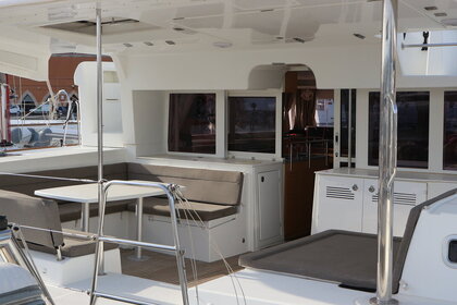 Verhuur Catamaran Lagoon Lagoon 450 Palma de Mallorca
