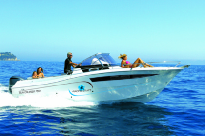 Alquiler Lancha Pacific Craft 750 Sun Cruiser S'Agaró