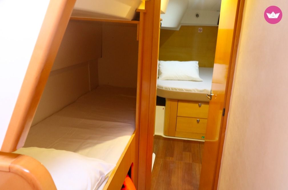 Charter Catamaran Fountaine Pajot Salina 48 Athens