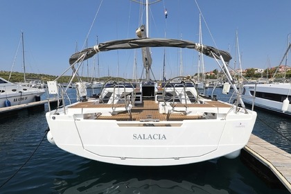 Noleggio Barca a vela Hanse Yachts Hanse 460 - 4 cab. Šibenik