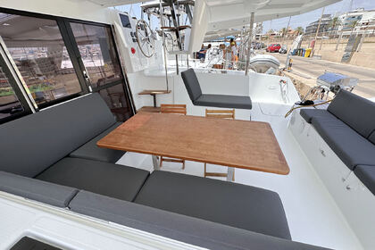 Fountaine Pajot Isla 40