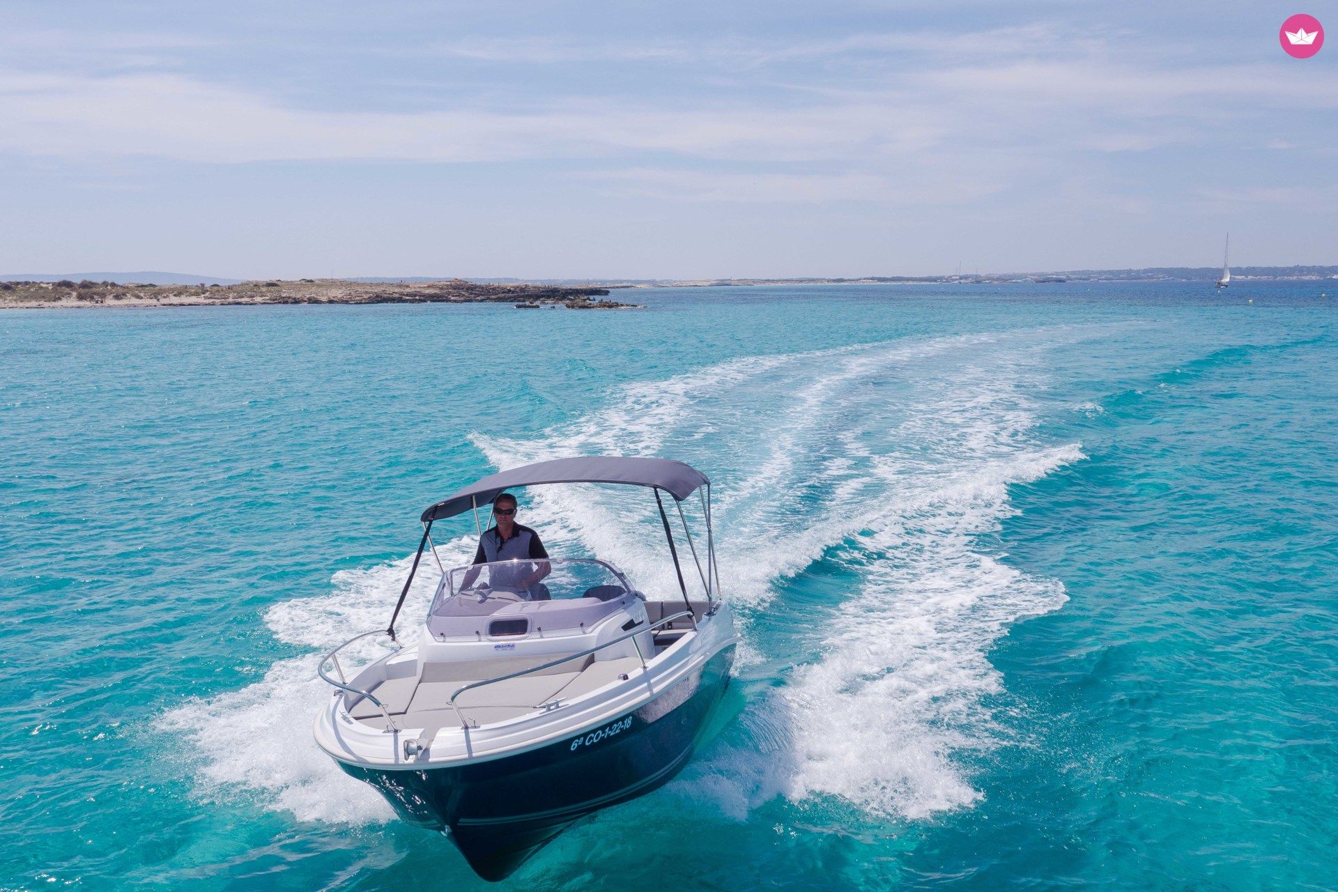 Charter Motorboat Jeanneau Cap Camarat 5.5 Wa Ibiza