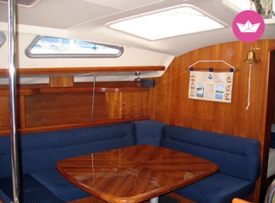 Sailboat Hunter 2005 41' Hunter  