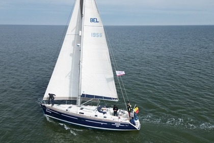 Hire Sailboat Beneteau Oceanis Clipper 411 Nieuwpoort