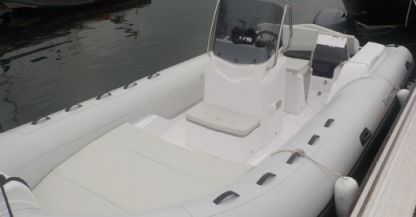 Charter RIB Capelli Tempest 625 Easy Arradon