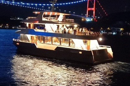 80 persons boat capacity