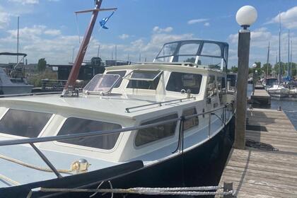 Rental Motorboat De jong Rijo R40 Zeewolde