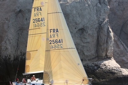 Miete Segelboot BENETEAU FIRST 31.7 La Seyne-sur-Mer