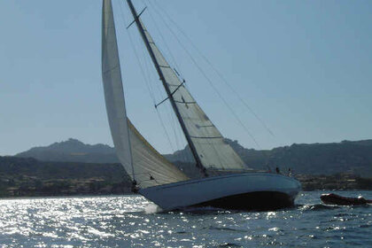 Charter Sailboat CANTIERI DI FIUMICINO ORCA 43 Cannigione