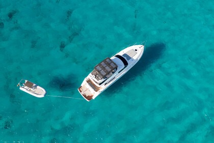 Yacht Charter - Fairline 56 Squadron