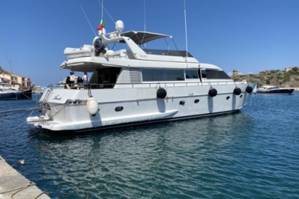 Hire Motor yacht Diano 22 Rosignano Solvay