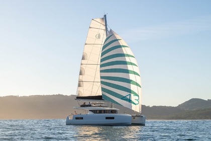 Hire Catamaran Lagoon-Bénéteau Lagoon 43 - 4 cab. Tortola