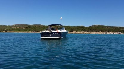 Charter Motorboat Itama 38 Olbia