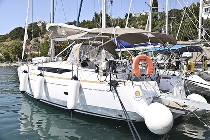 Charter Sailboat JEANNEAU SUN ODYSSEY 439 Skopelos