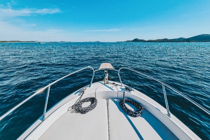 Sessa Marine Key Largo 22