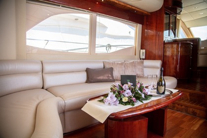 Silver Creek - 61ft luxury Yacht