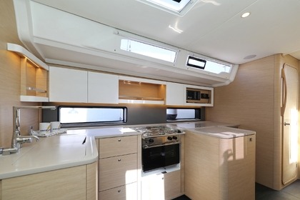Location Voilier Dufour Yachts Dufour 44 Pula