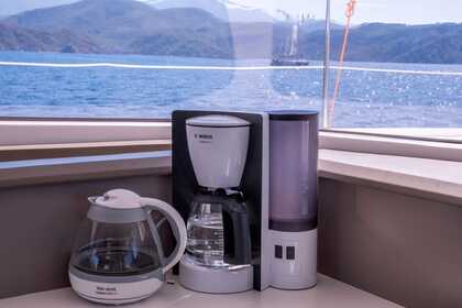 Bali 4.1 catamaran with capacity of 8 people in Fethiye / Gocek region