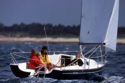 Miete Segelboot Jeanneau Sun 2000 Granville